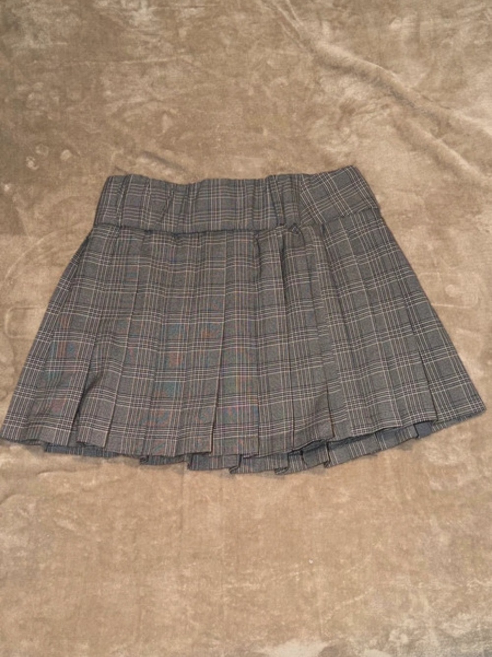 Haute Monde Gray Plaid Pleated Mini Skirt